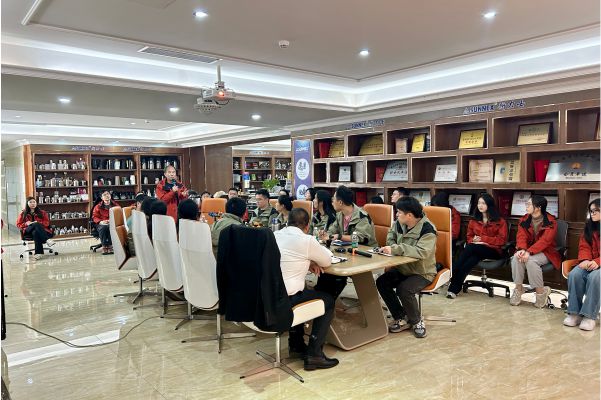 ຄວາມຮູ້ກ່ຽວກັບຜະລິດຕະພັນ Sunnex ແລະການຝຶກອົບຮົມທັກສະໃນຫ້ອງການເມືອງ Shenzhen